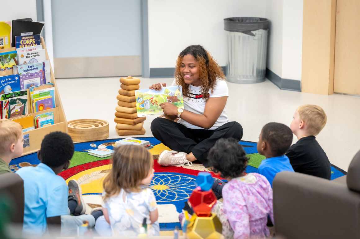 Favoriser le bilinguisme chez les jeunes enfants : un guide pour les familles