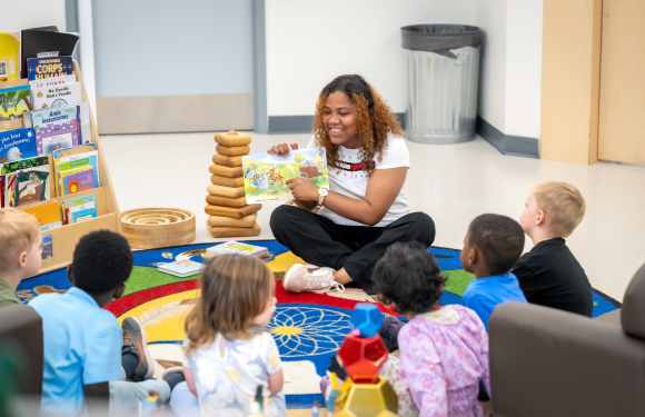 BoliMedia_GPB_2025-529 Favoriser le bilinguisme chez les jeunes enfants : un guide pour les familles